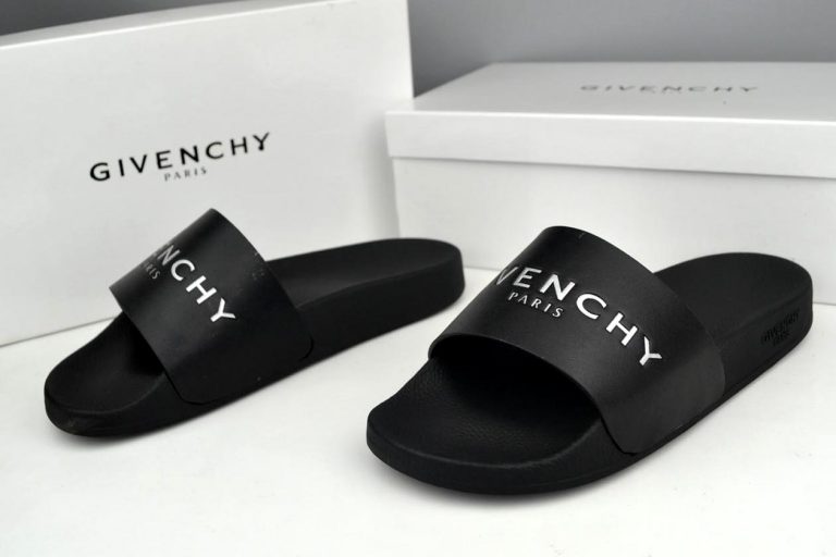 Givenchy #481705-1 Slippers For Men - givenchy.to